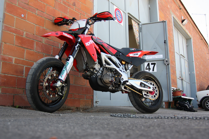Illustration for article titled My love story with an Aprilia (well two actually)